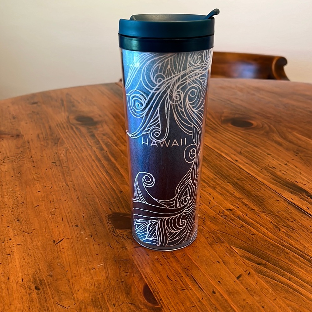Hawaii Starbucks Travel Mug Tumbler - Blue Ombre & White Waves 16 fl. 2012/2013